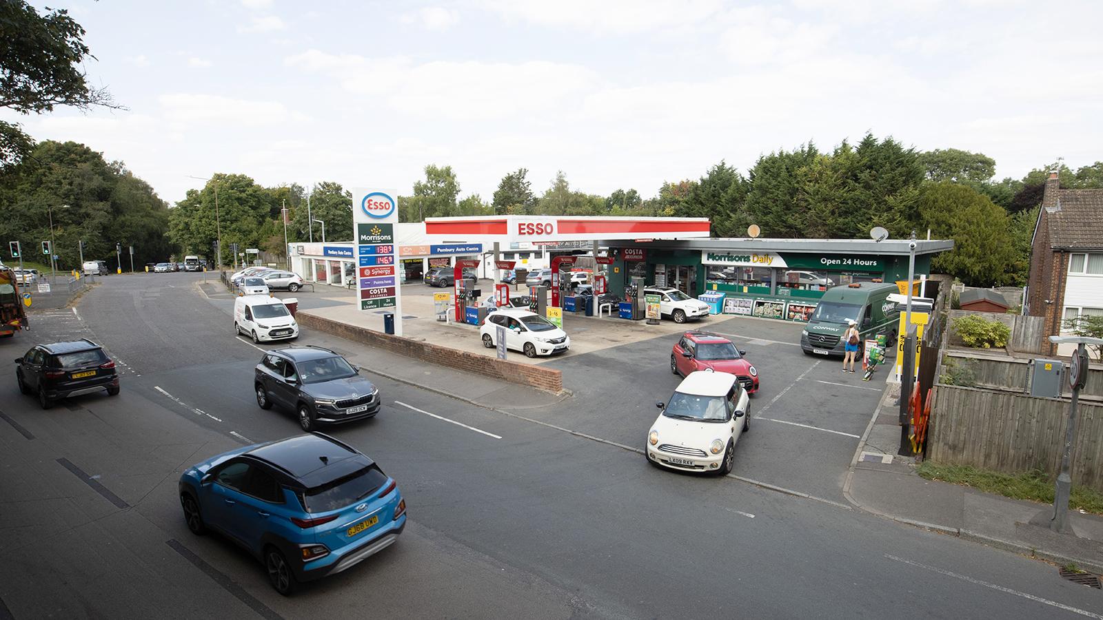 Pembury Petrol Filling Station<br>High Street, Pembury<br>Royal Tunbridge Wells<br>Kent<br>TN2 4NG